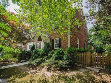 6148 12TH ROAD N, ARLINGTON, VA 22205