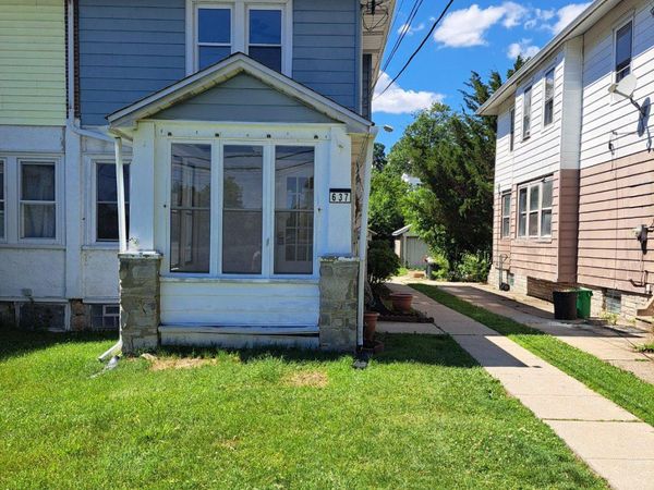 637 10TH AVENUE , PROSPECT PARK, PA 19076