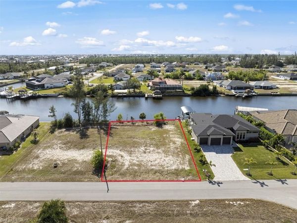 4110 NW 27th ST , CAPE CORAL, FL 33993