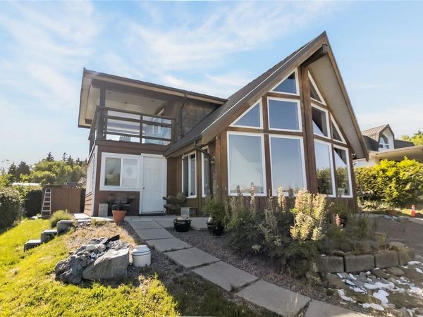 1049 Sixth Ave , Ucluelet, BC V0R 3A0