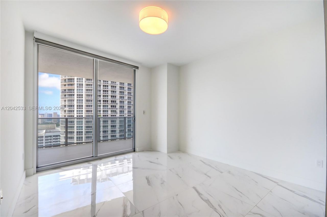 488 NE 18th St, Unit 4310, Miami, FL 33132 Photo