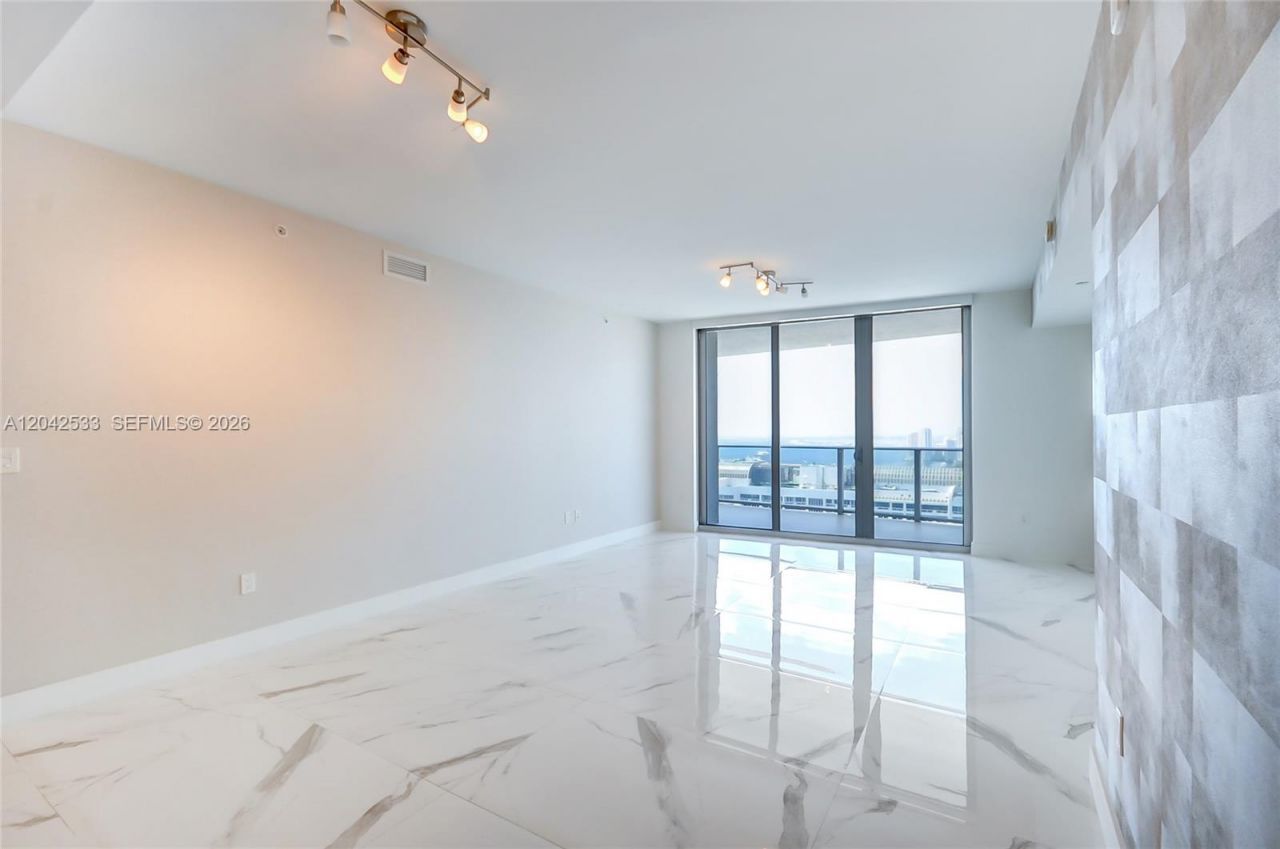 488 NE 18th St, Unit 4310, Miami, FL 33132 Photo
