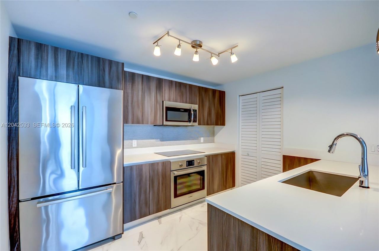 488 NE 18th St, Unit 4310, Miami, FL 33132 Photo