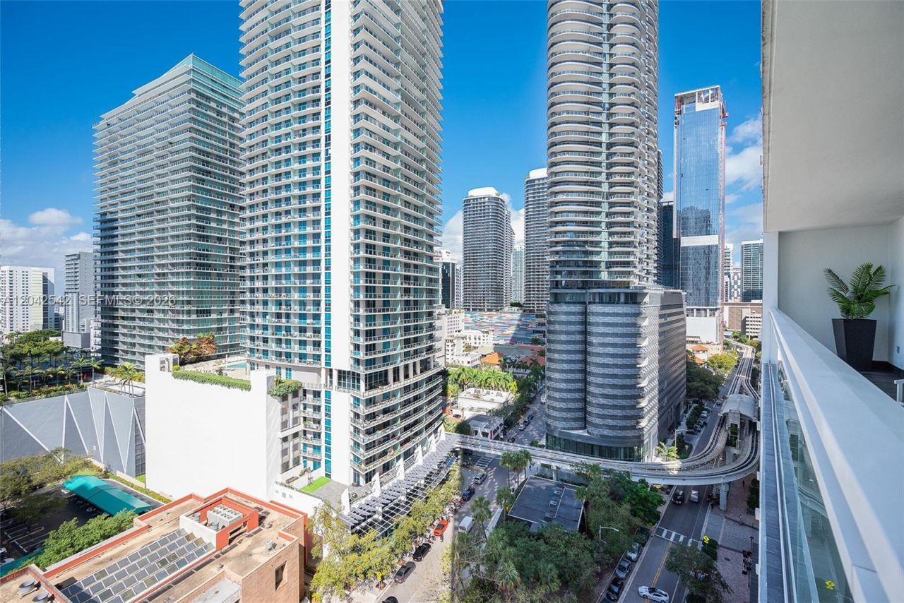 1080 Brickell Ave, Unit 1601, Miami, FL 33131 Photo