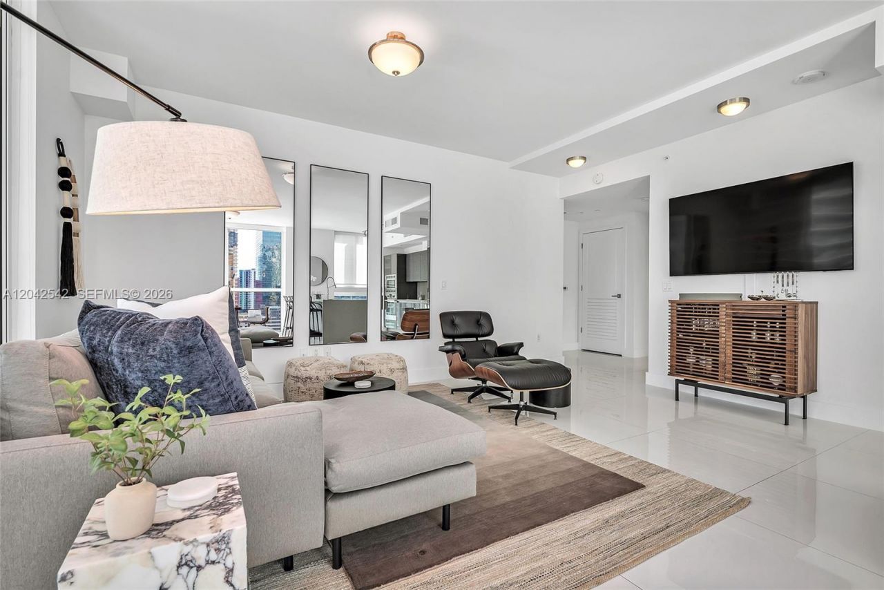 1080 Brickell Ave, Unit 1601, Miami, FL 33131 Photo