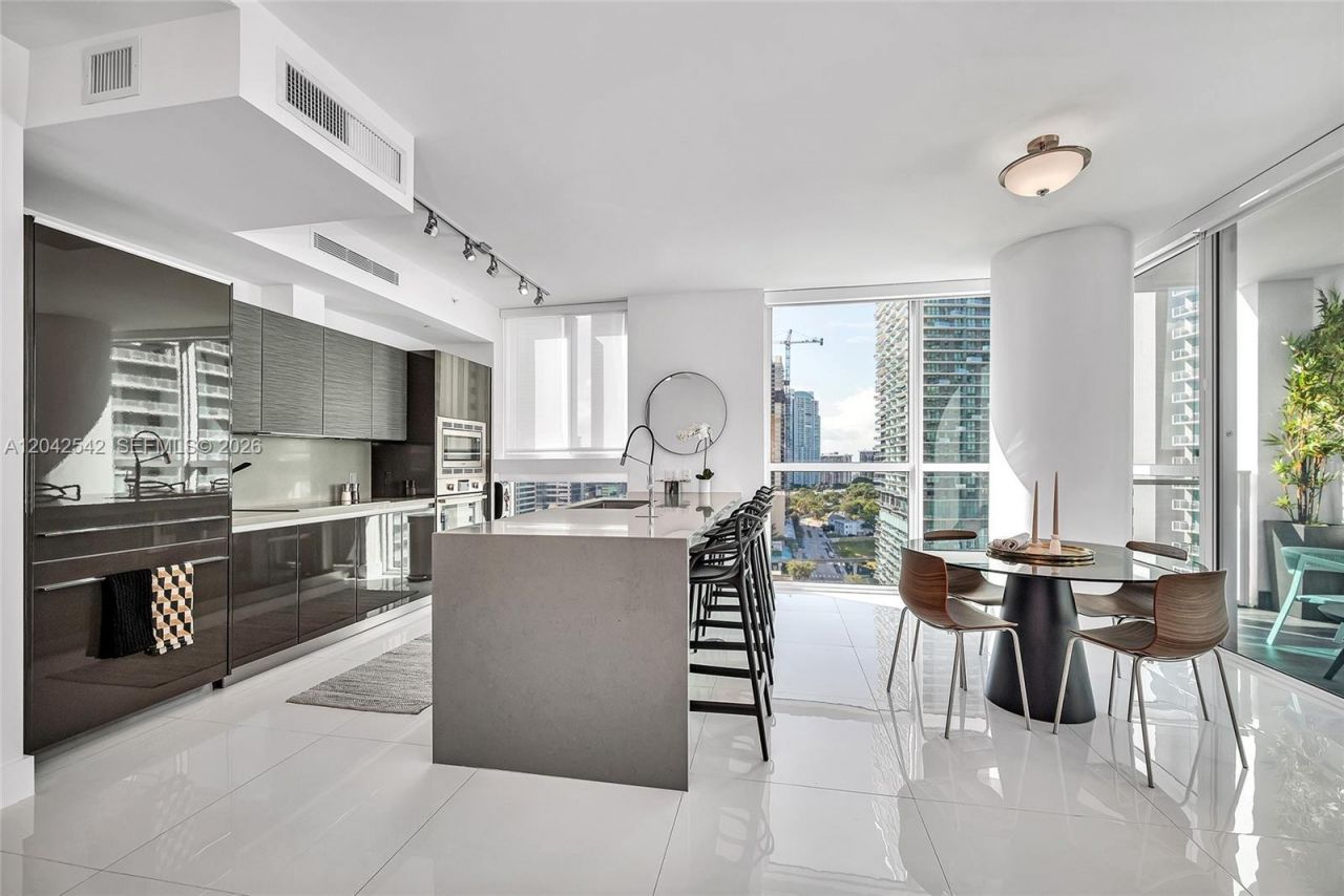 1080 Brickell Ave, Unit 1601, Miami, FL 33131 Photo