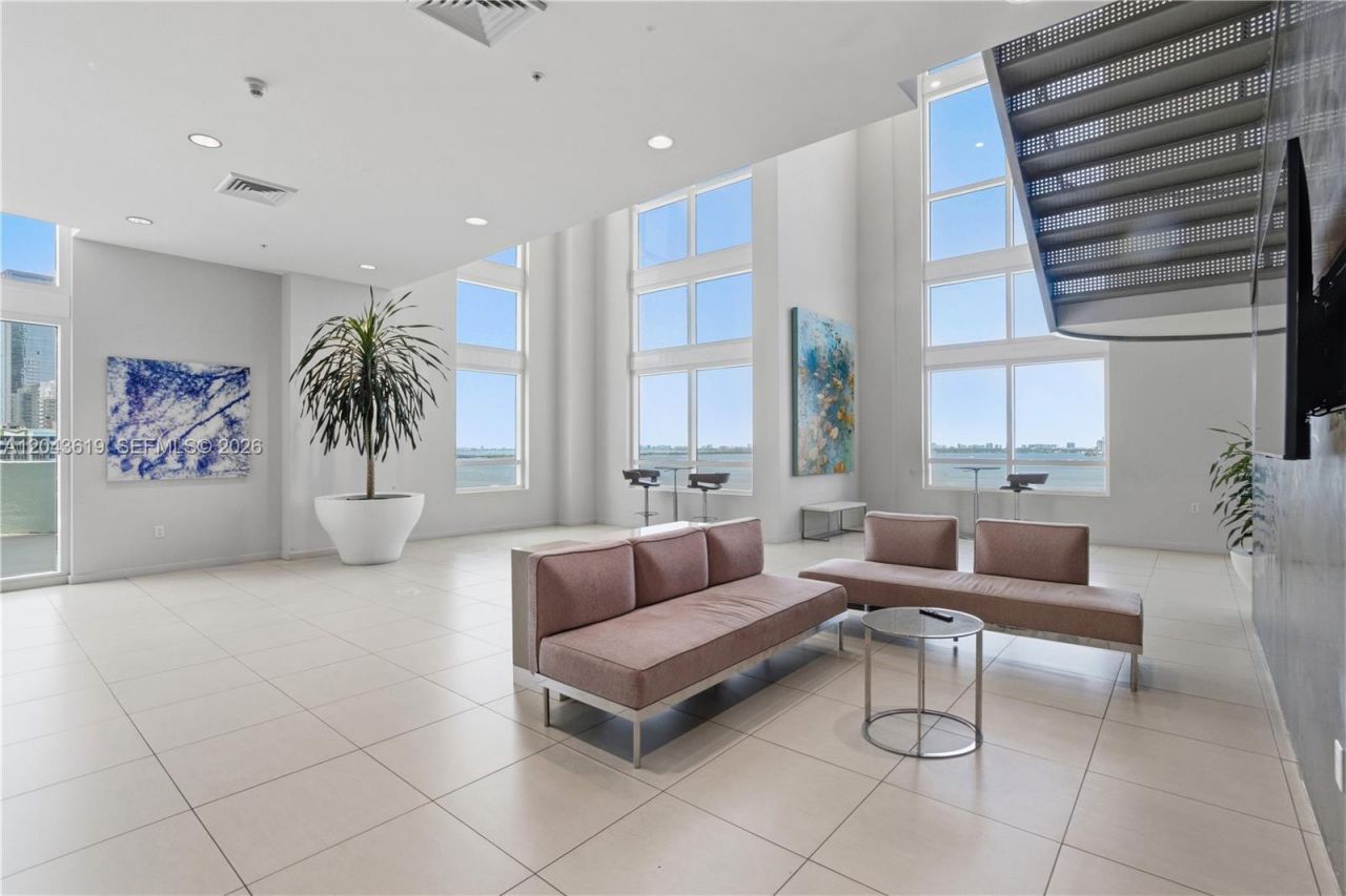 1900 N Bayshore Dr, Unit PH5006, Miami, FL 33132 Photo