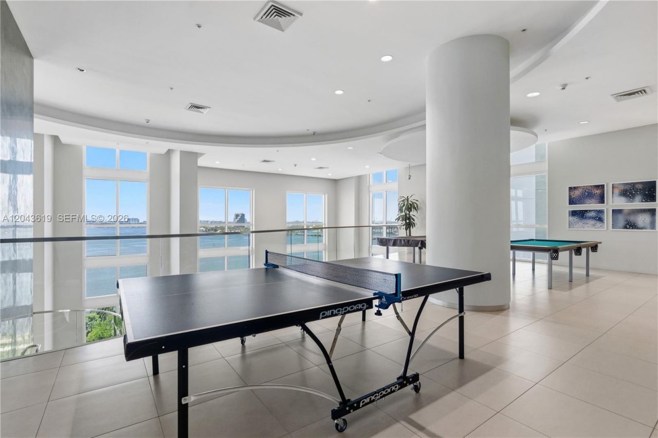 1900 N Bayshore Dr, Unit PH5006, Miami, FL 33132 Photo