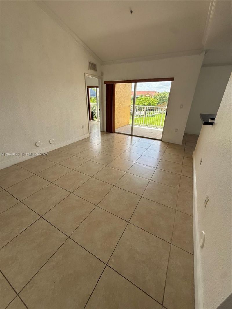 21100 SW 87th Ave, Unit 304, Cutler Bay, FL 33189 Photo