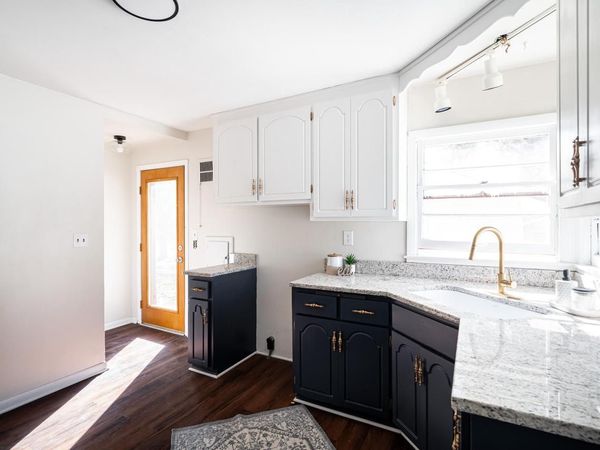3739 N 97th PLACE, Milwaukee, WI 53222