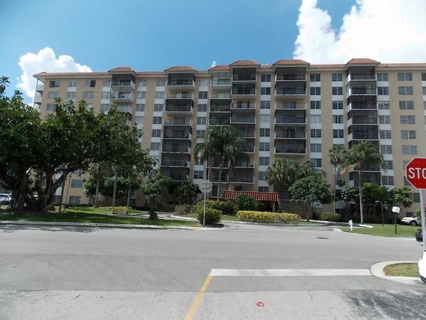 4174 Inverrary Drive, Unit 603, Lauderhill, FL 33319