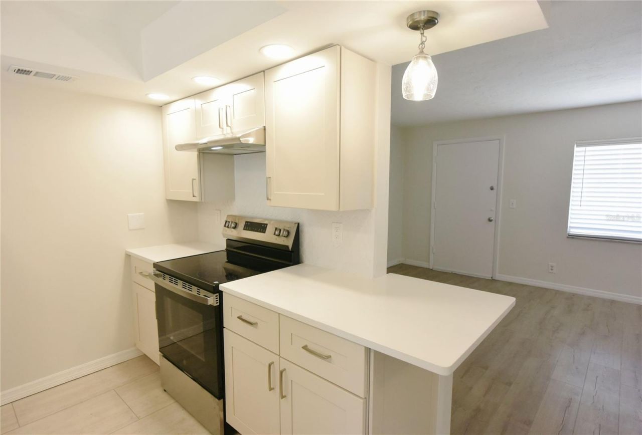 3751 S School Avenue, Unit 26, Sarasota, FL 34239 Photo