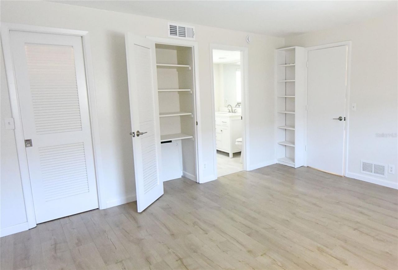 3751 S School Avenue, Unit 26, Sarasota, FL 34239 Photo