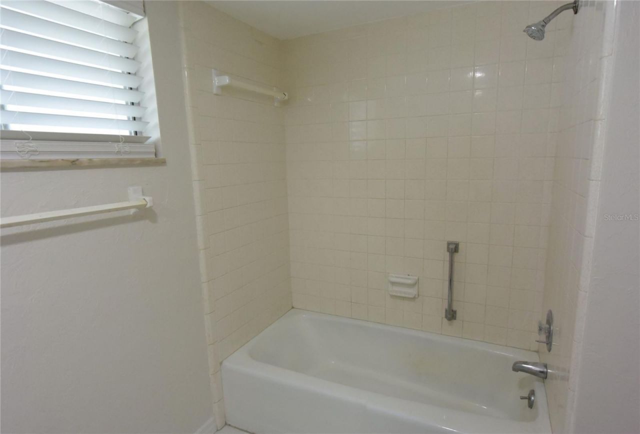 3751 S School Avenue, Unit 26, Sarasota, FL 34239 Photo