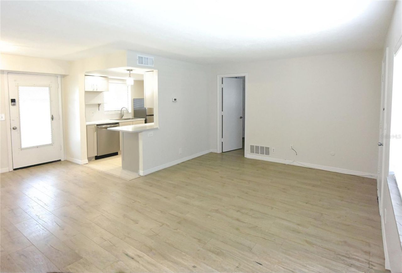 3751 S School Avenue, Unit 26, Sarasota, FL 34239 Photo
