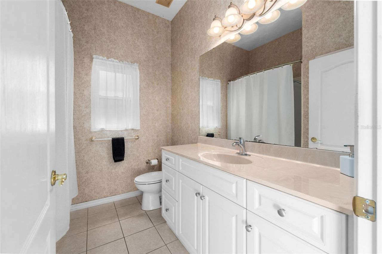 8424 SW 8th Place , Gainesville, FL 32607 Photo