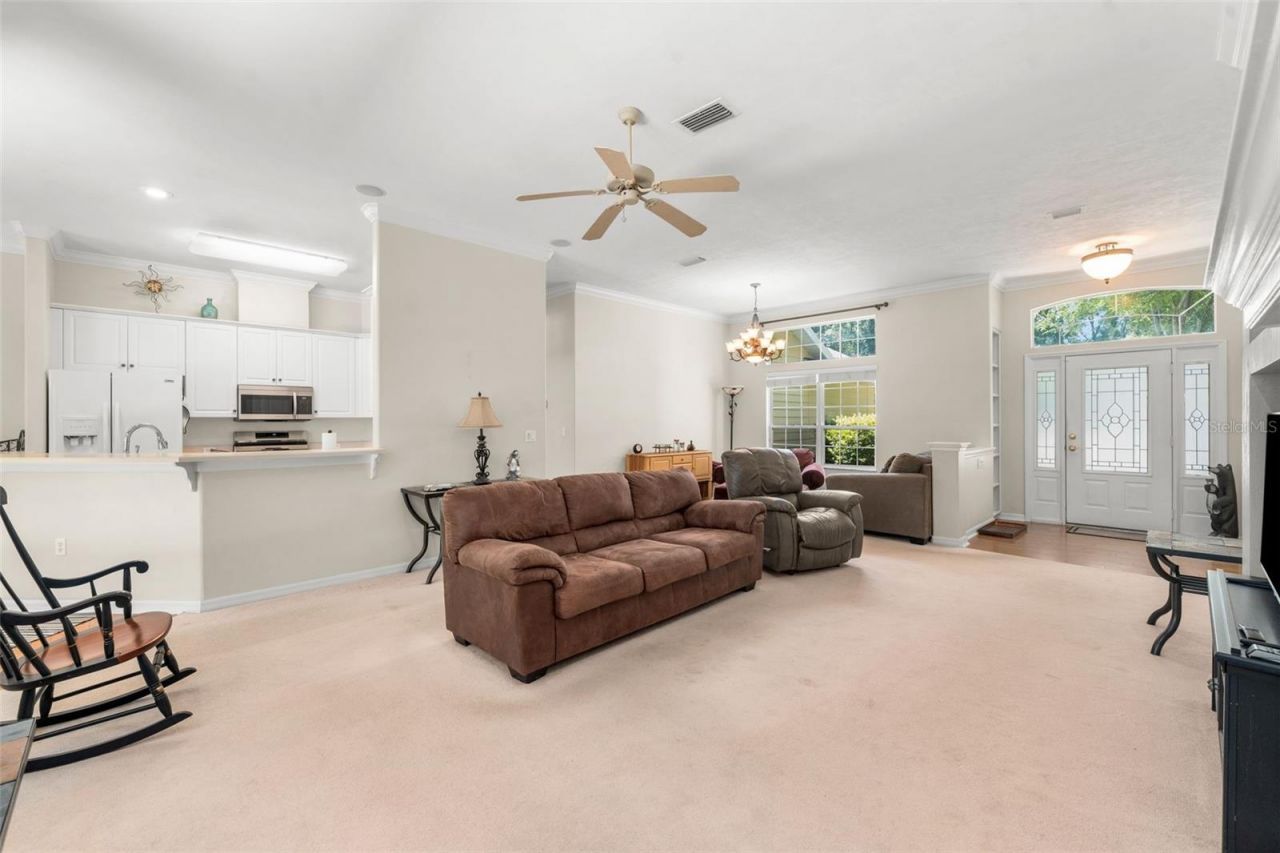8424 SW 8th Place , Gainesville, FL 32607 Photo