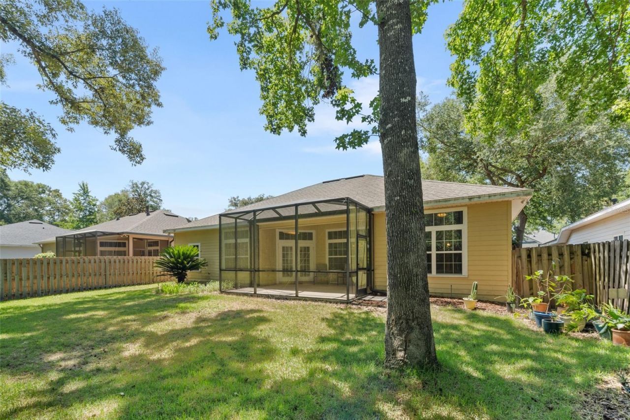 8424 SW 8th Place , Gainesville, FL 32607 Photo