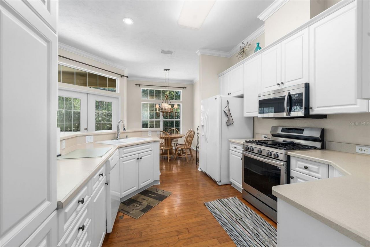 8424 SW 8th Place , Gainesville, FL 32607 Photo