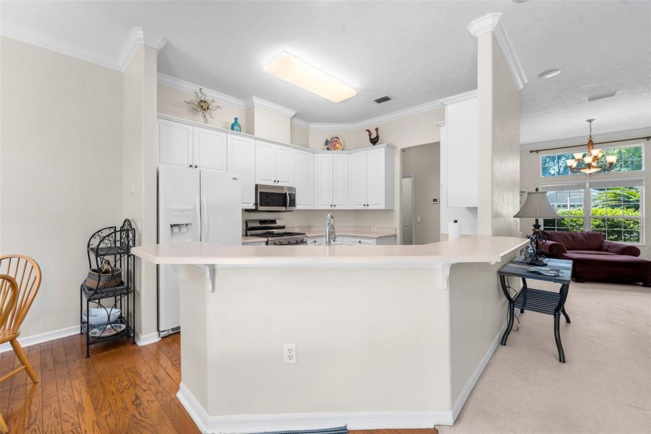 8424 SW 8th Place , Gainesville, FL 32607 Photo