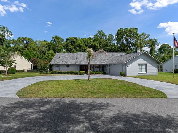 43 LINDER CIRCLE , HOMOSASSA, FL 34446