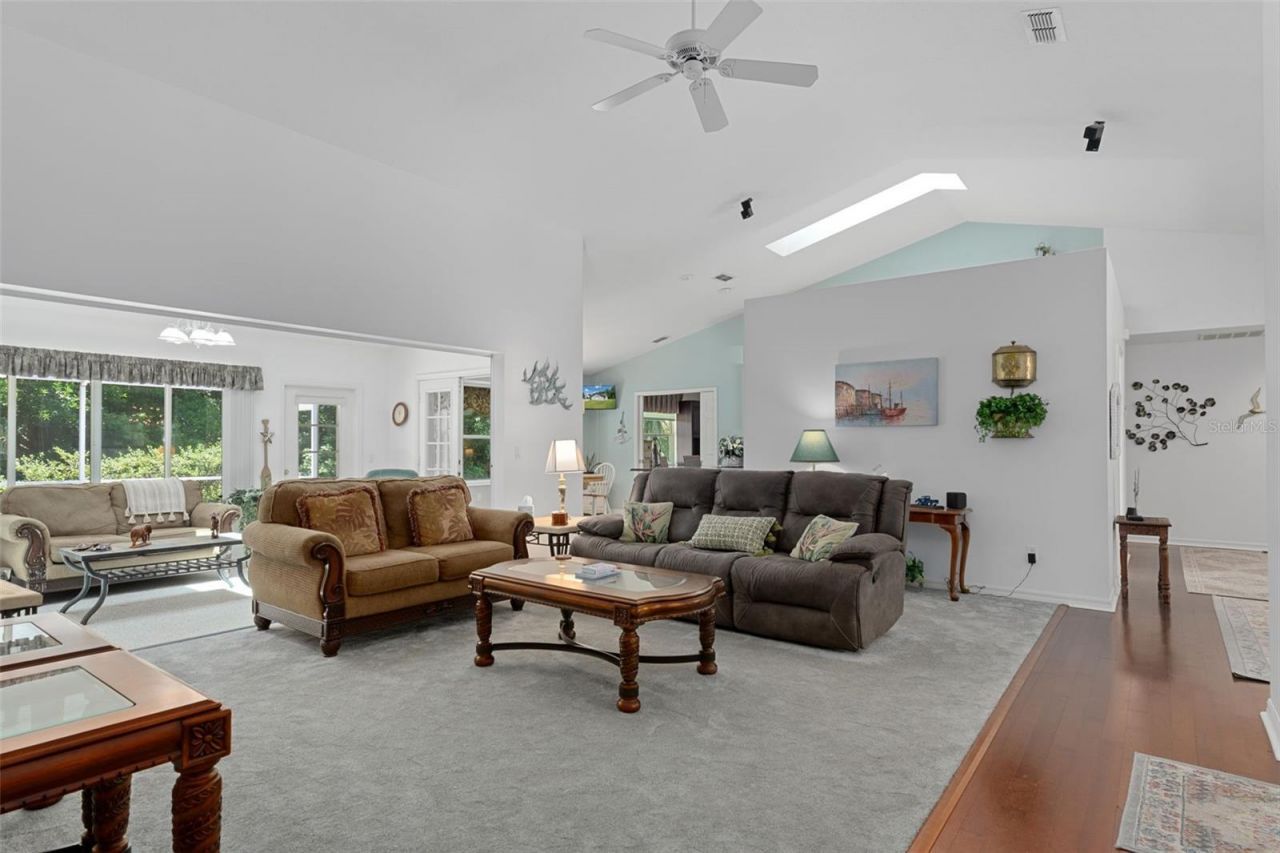 43 Linder Circle , Homosassa, FL 34446 Photo