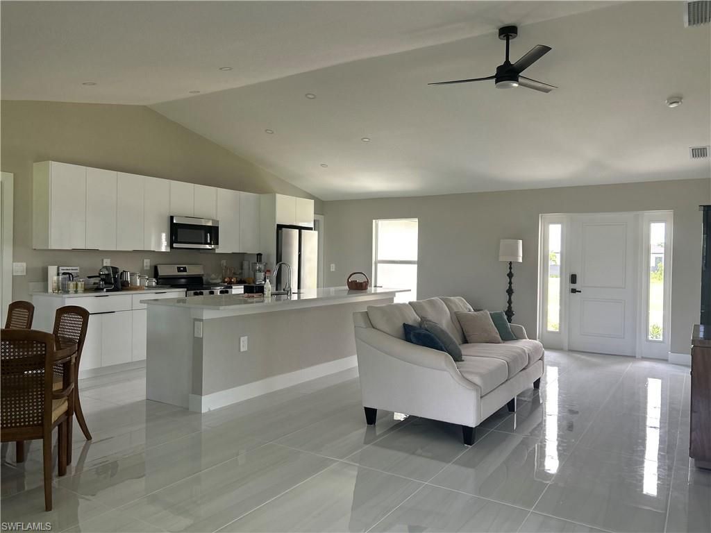 1534 NW 25th Ave, Cape Coral, FL 33993 Photo