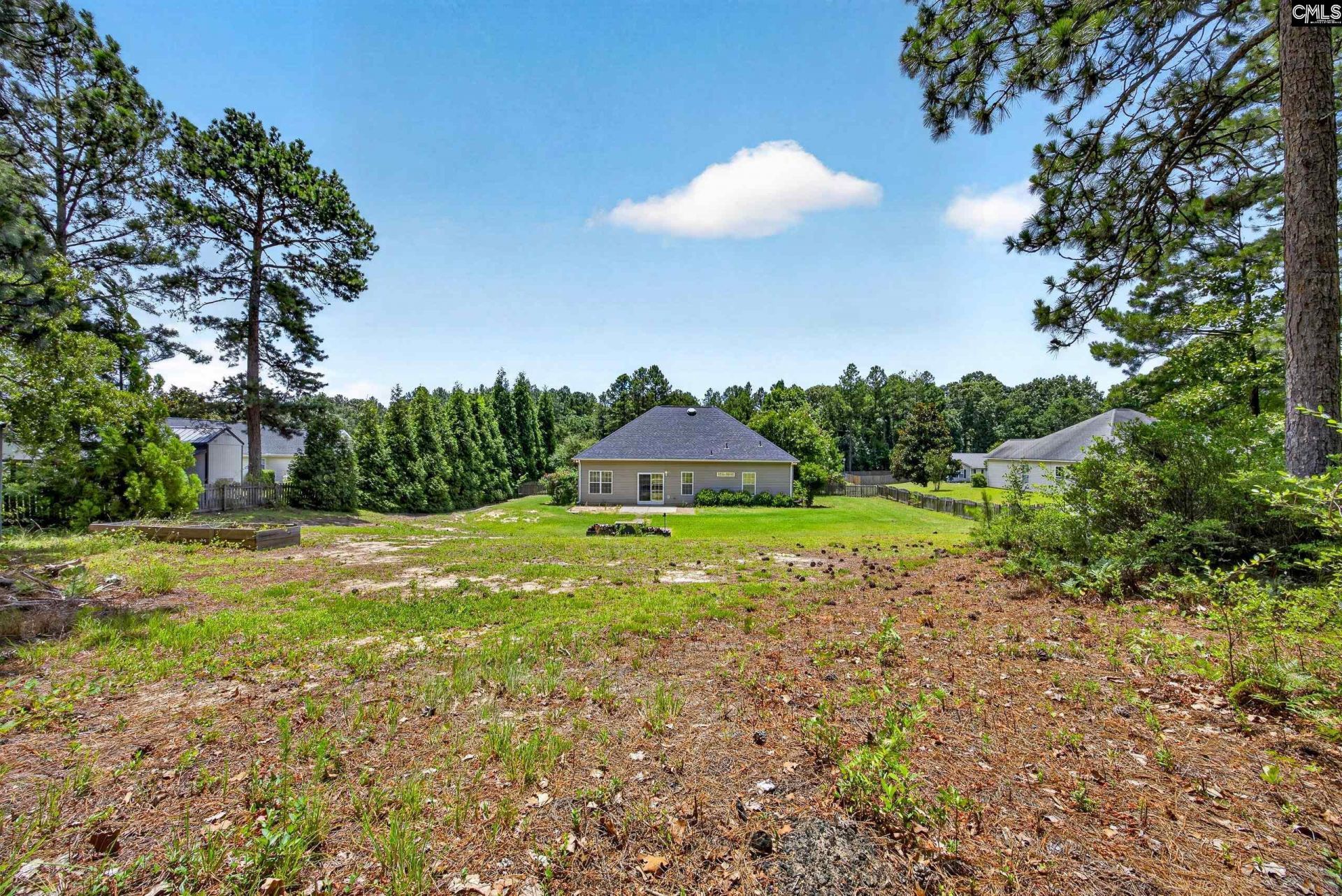 121 Farm Chase  Photo 59