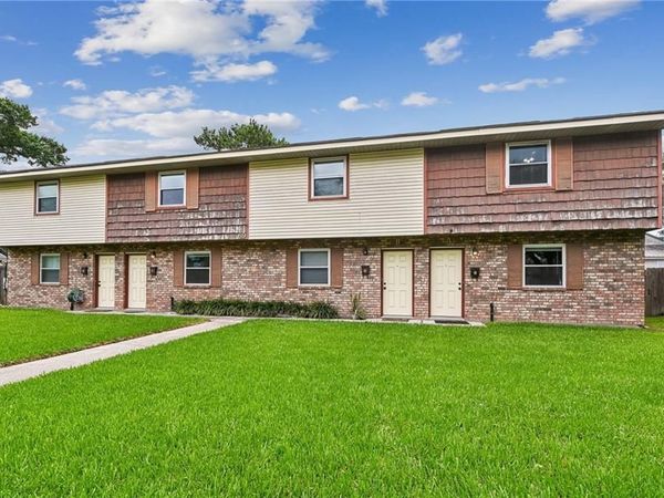 69 CRISLAUR Avenue, Unit A, Harahan, LA 70123