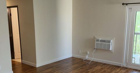 2450 Lymbery Street, Unit APT 305, Reno, NV 89509 Photo