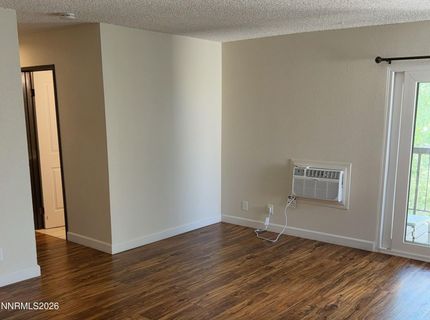 2450 Lymbery Street, Unit APT 305, Reno, NV 89509 Photo