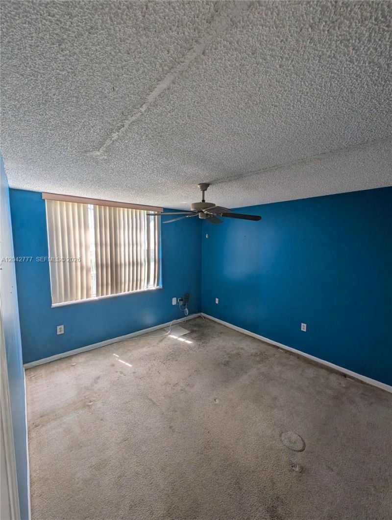 9495 Evergreen Pl , Unit 102, Davie, FL 33324 Photo