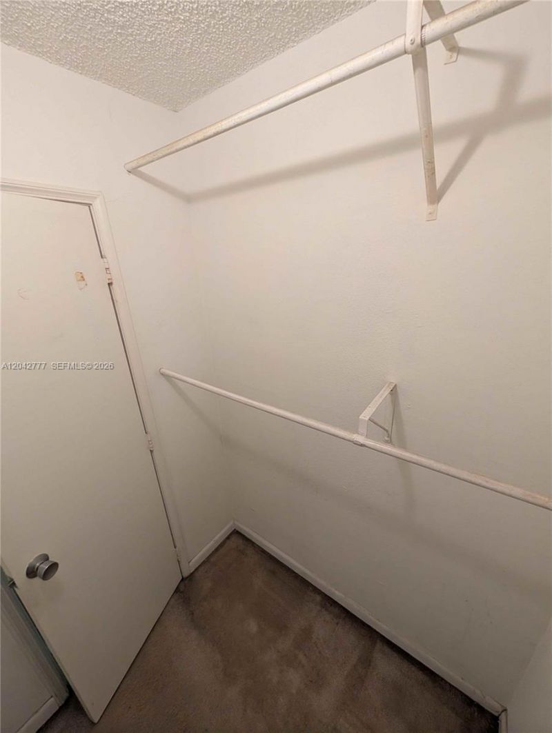 9495 Evergreen Pl , Unit 102, Davie, FL 33324 Photo