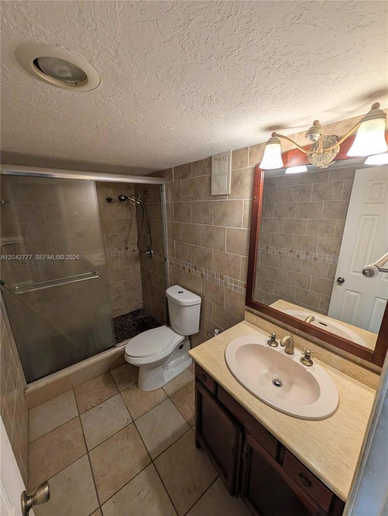 9495 Evergreen Pl , Unit 102, Davie, FL 33324 Photo