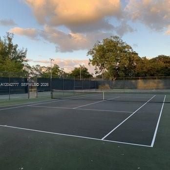 9495 Evergreen Pl , Unit 102, Davie, FL 33324 Photo