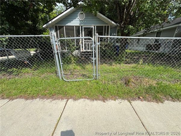 331 Old Wilmington Road, Fayetteville, NC 28301