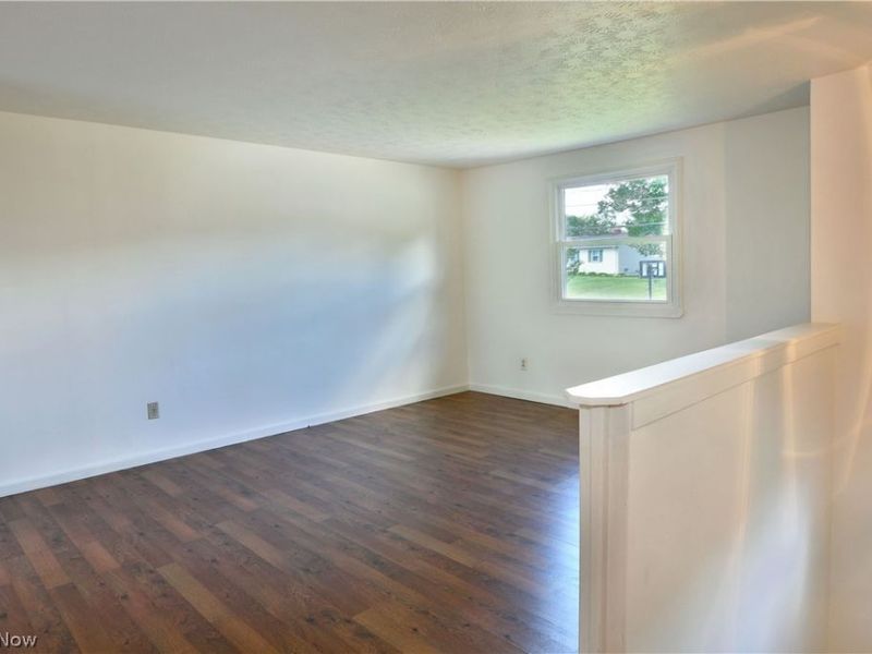 3678 Oakview Drive, Girard, OH 44420 Photo 14