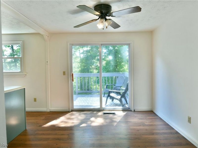 3678 Oakview Drive, Girard, OH 44420 Photo 18