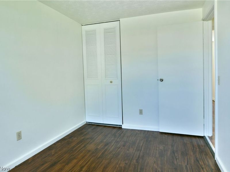3678 Oakview Drive, Girard, OH 44420 Photo 34