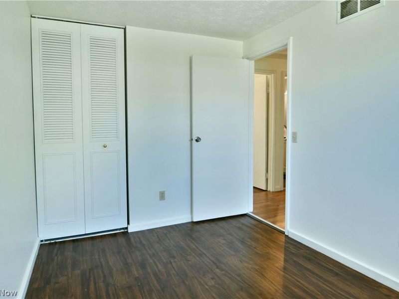 3678 Oakview Drive, Girard, OH 44420 Photo 35