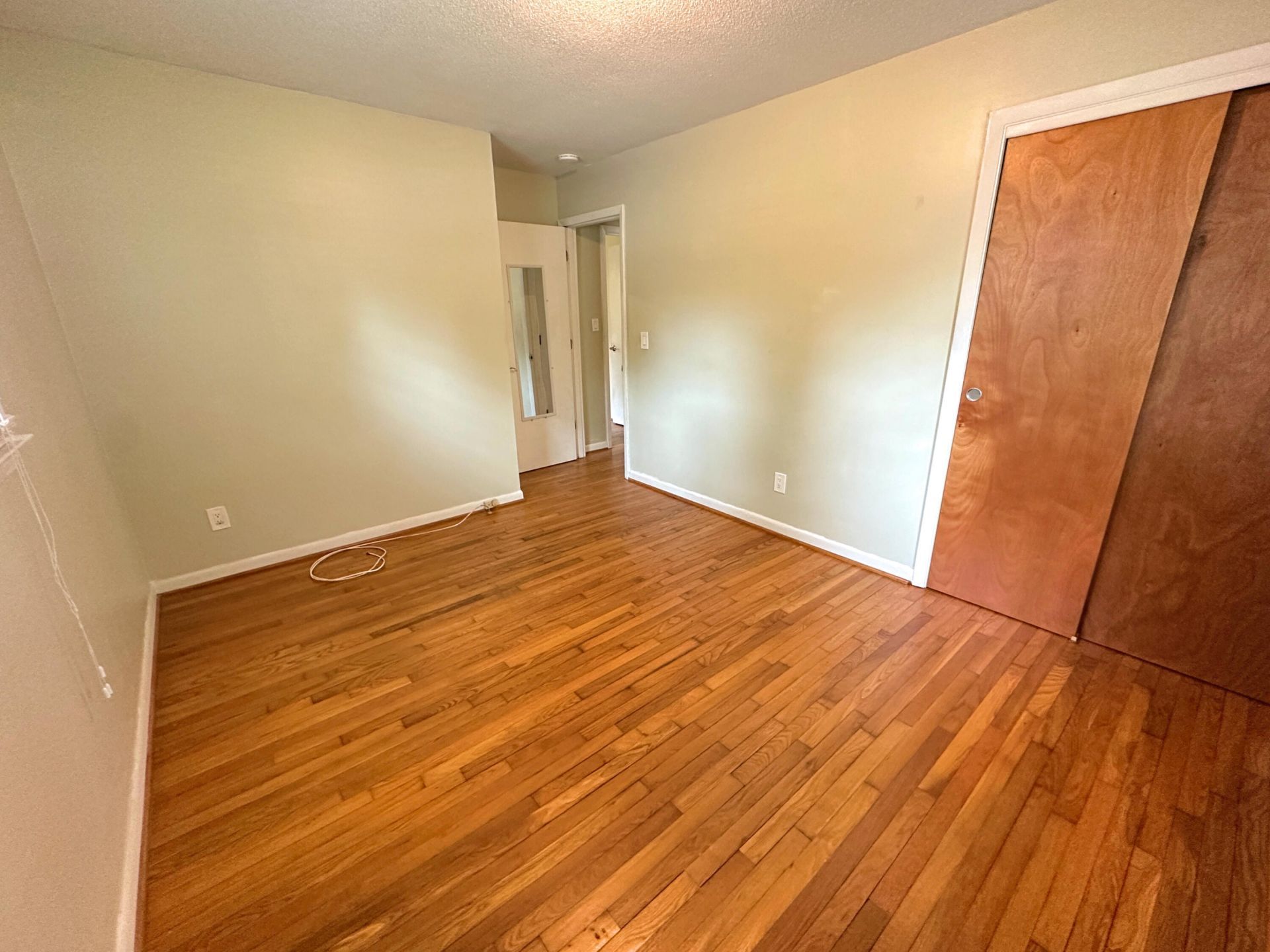 2039 Bishop Drive Photo 28