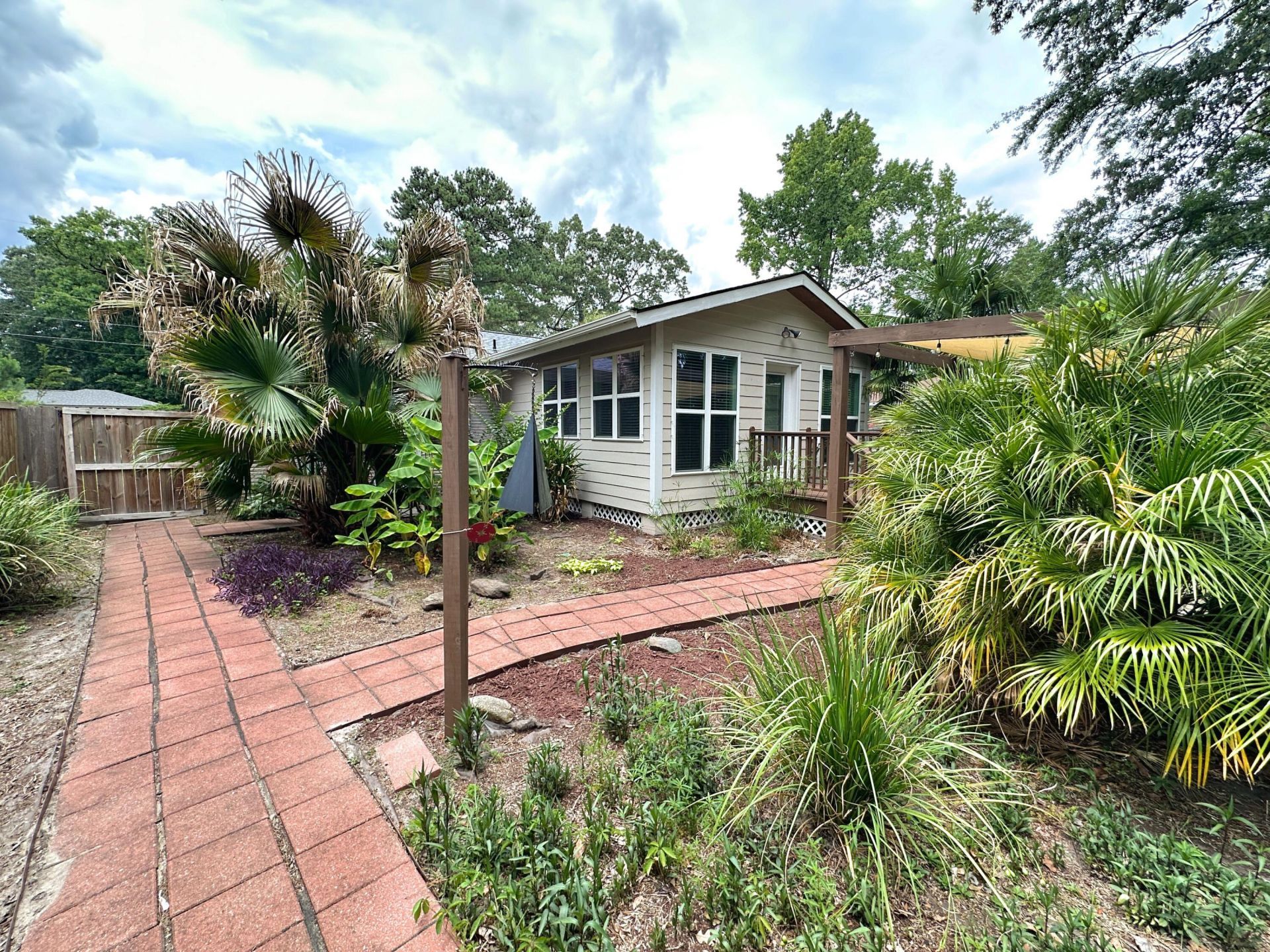 2039 Bishop Drive Photo 44