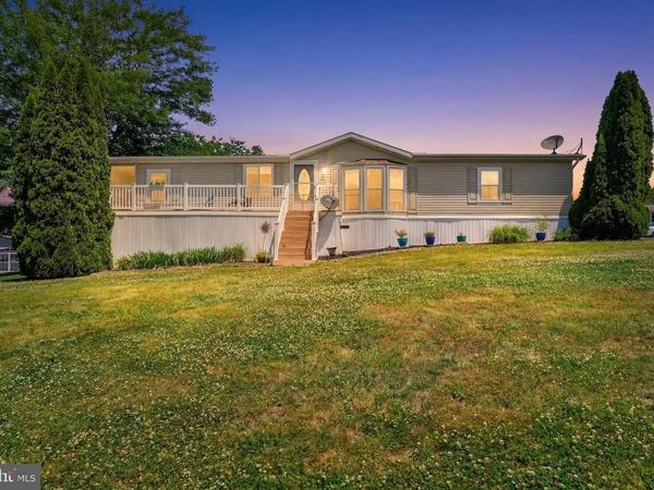 148 BROADWING DRIVE , HANOVER, PA 17331