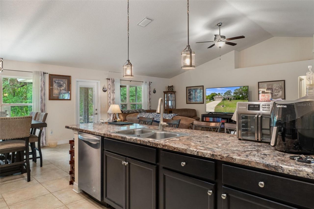 2 Balsam Drive , Homosassa, FL 34446 Photo