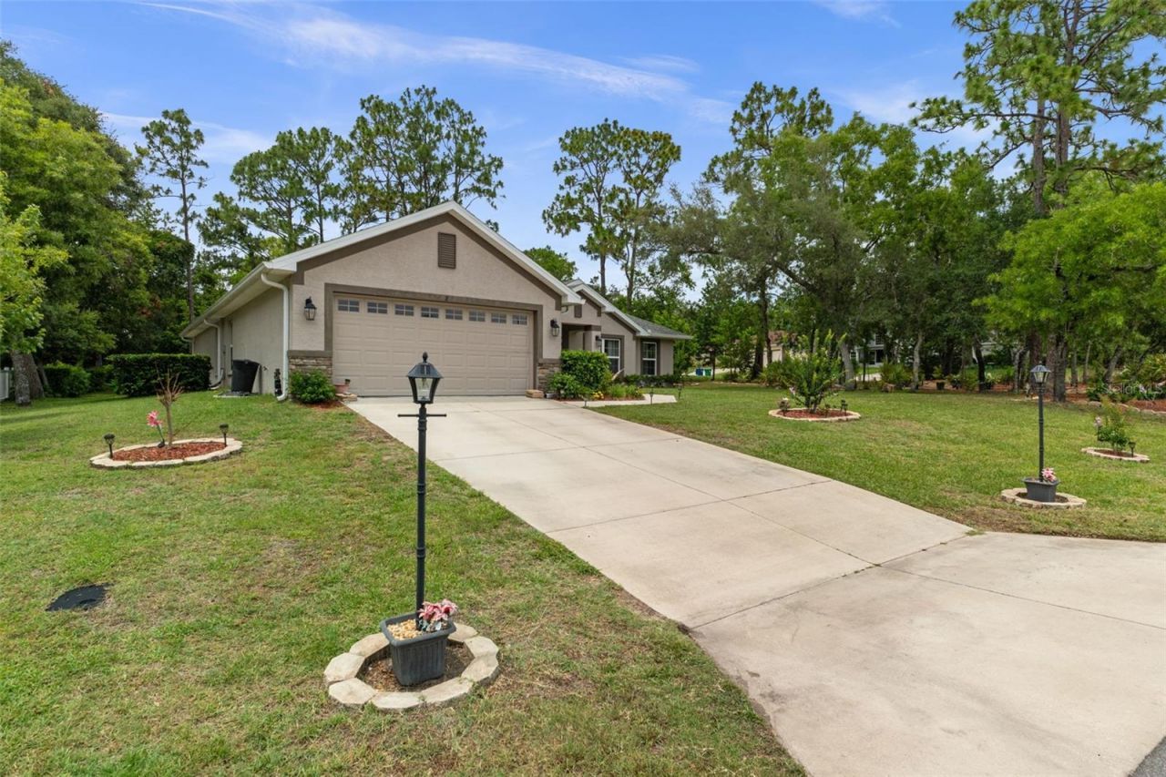 2 Balsam Drive , Homosassa, FL 34446 Photo