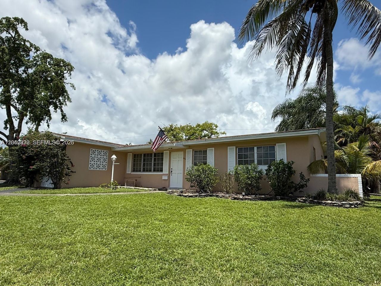 830 SW 64th Pkwy , Pembroke Pines, FL 33023 Photo