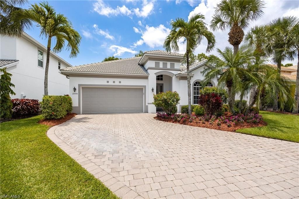 15909 Delasol Ln, Naples, FL 34110 Main Photo