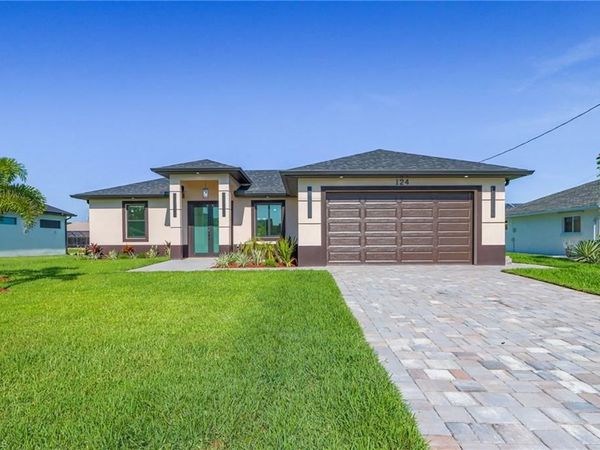 124 SE 2nd AVE, CAPE CORAL, FL 33990