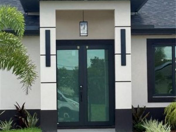 124 SE 2nd AVE, CAPE CORAL, FL 33990