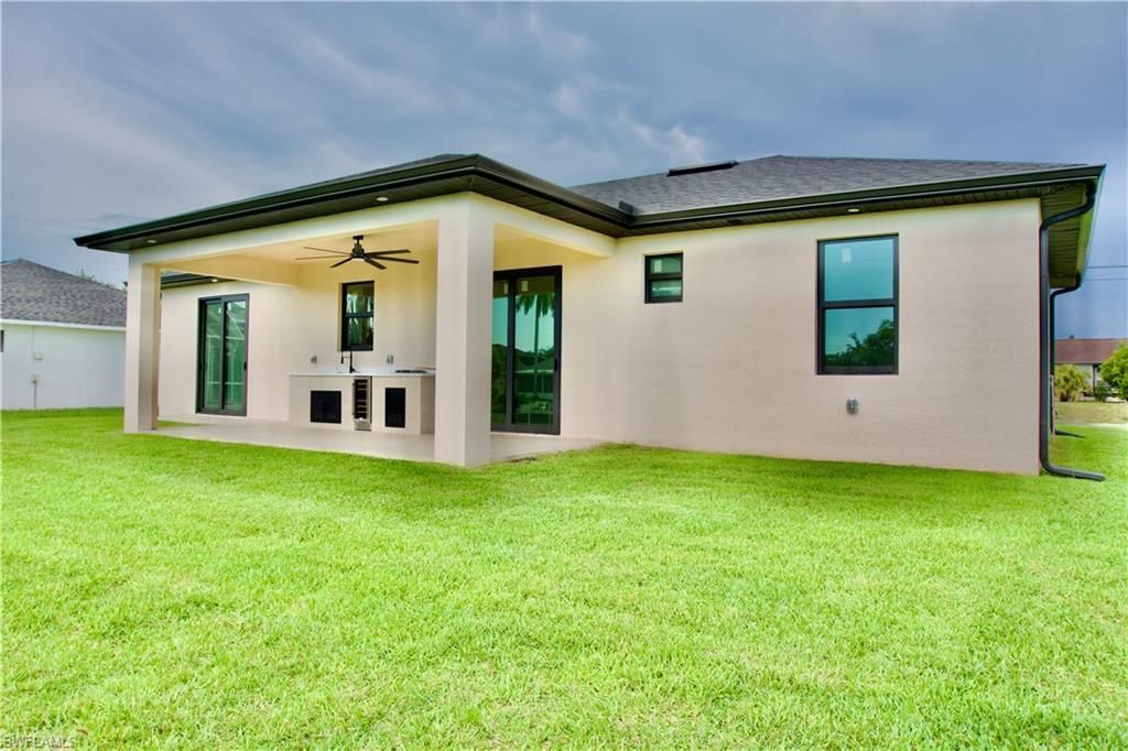 124 SE 2nd Ave, Cape Coral, FL 33990 Photo